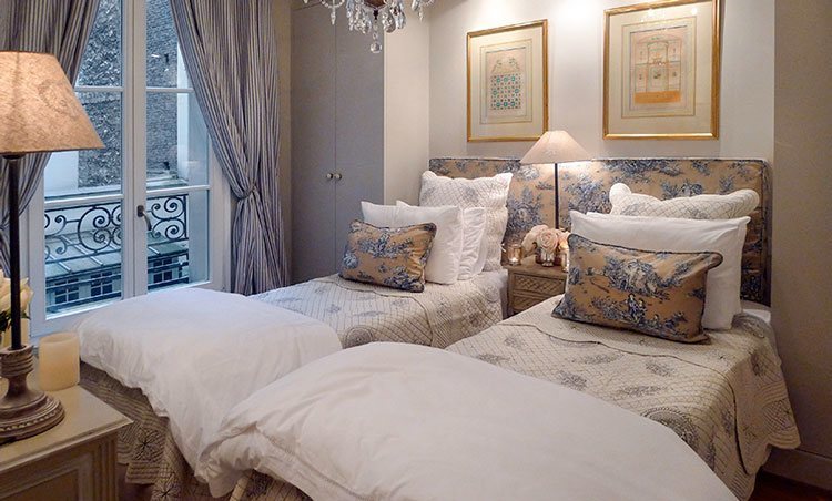 5 Beautiful Ways to Decorate with Toile de Jouy